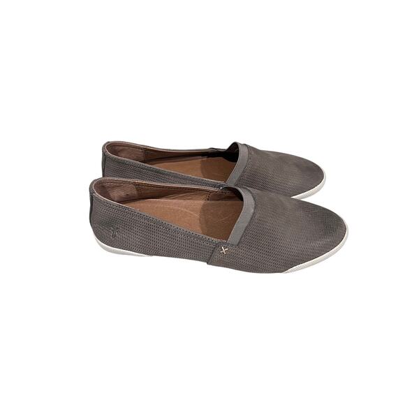 Frye Melanie Slip On Shoes Women’s Size 9 Gray Leather Casual Flats Comfort - Picture 1 of 8